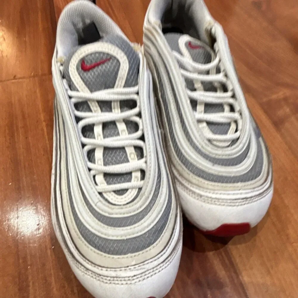 Nike Men’s Air Max 97 White Gray Red Black Solid Low Top Sneakers size 9.5